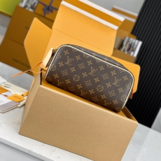 LV Clutch Bags